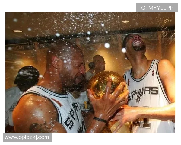 2018年骑士与勇士激战回顾揭示NBA总决赛精彩瞬间与关键时刻